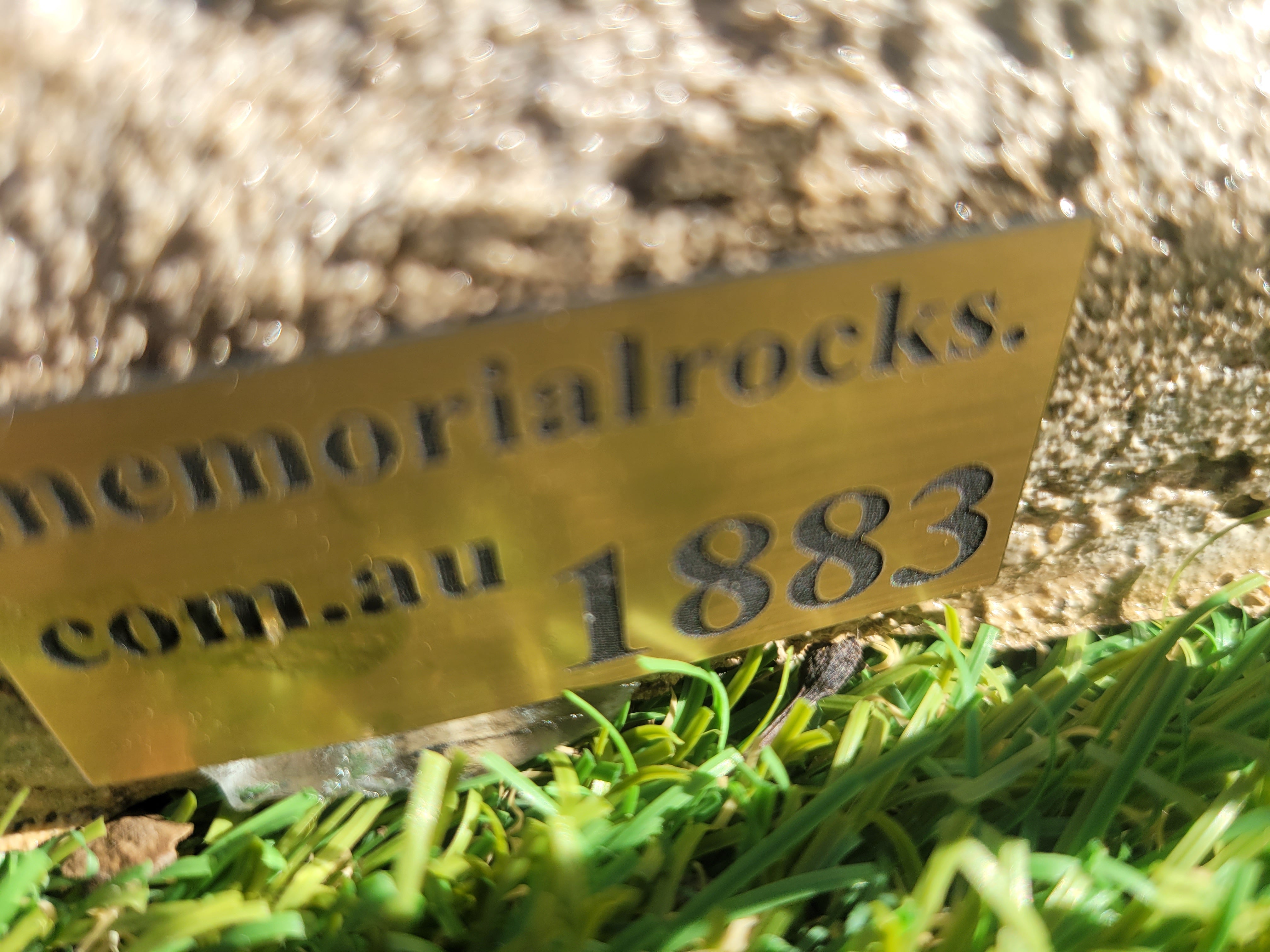 Partial Ash Rock Urn PA 1883 Natural Riversand