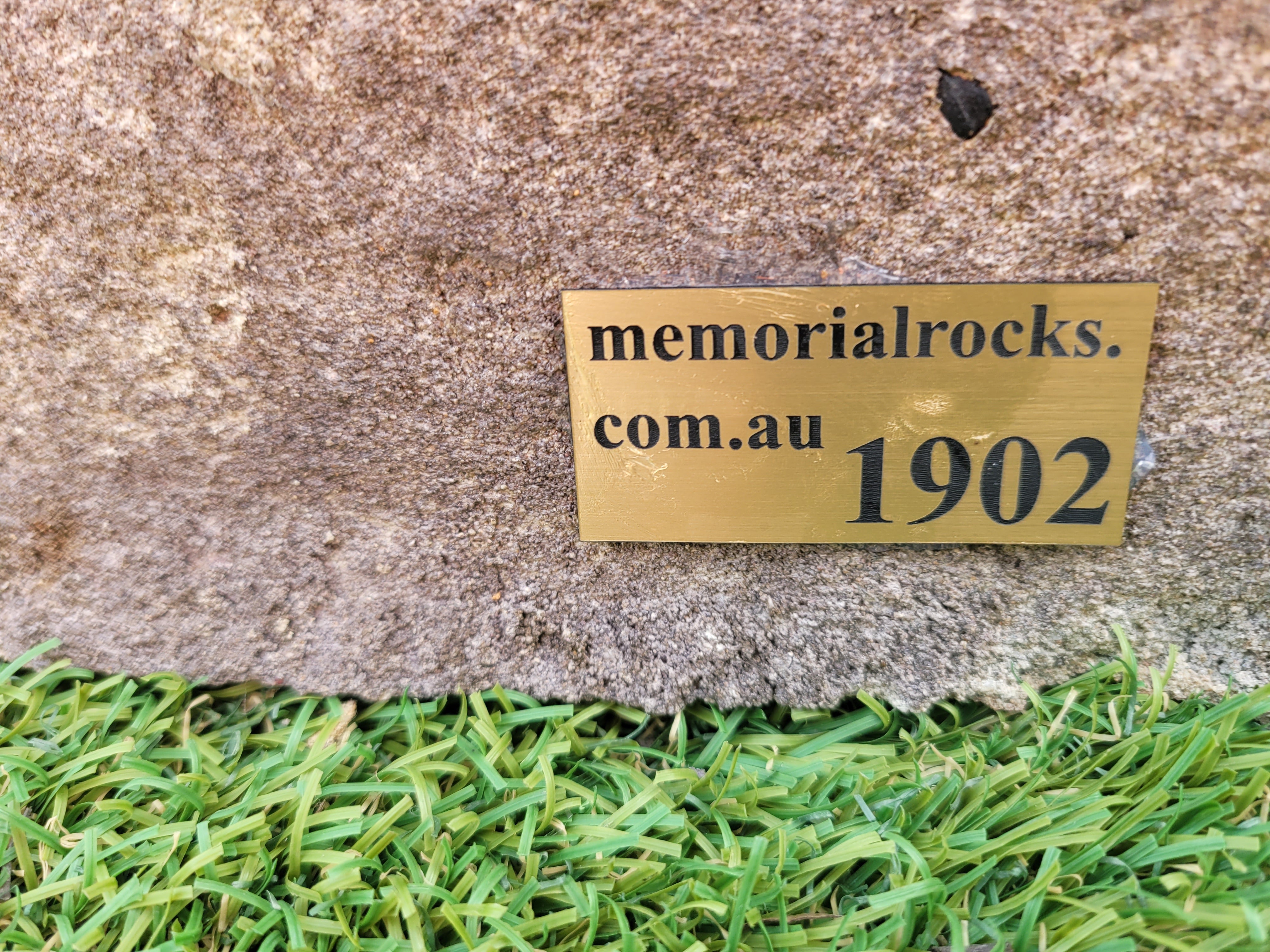 Memorial Rock Urn 1902  Large Natural Riversand