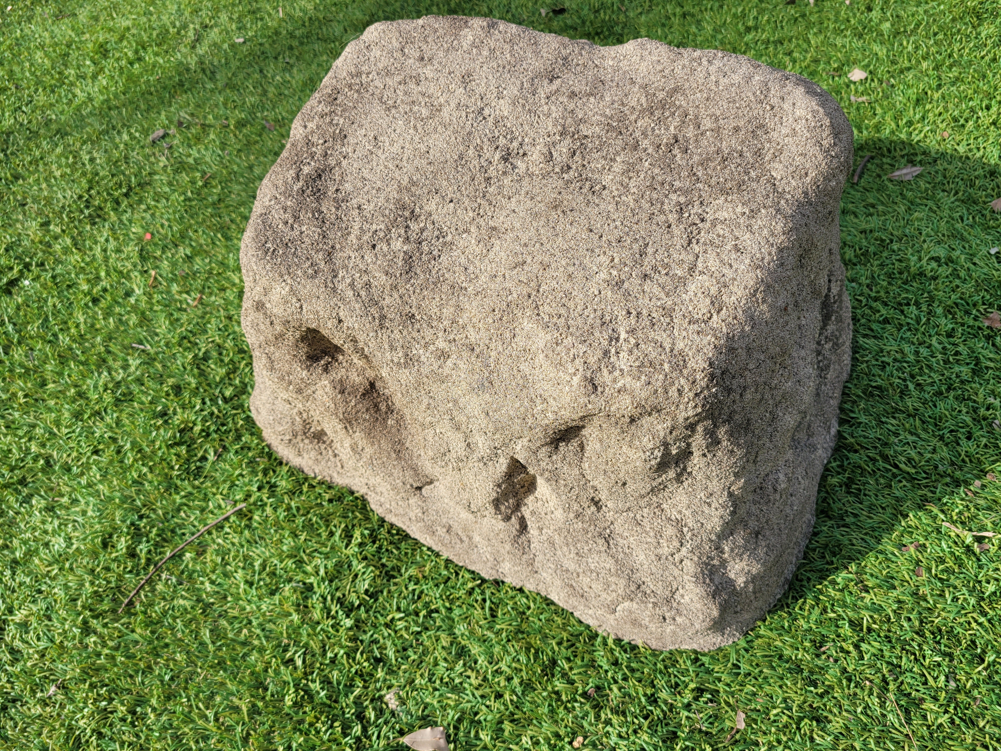 Memorial Rock Urn 1902  Large Natural Riversand