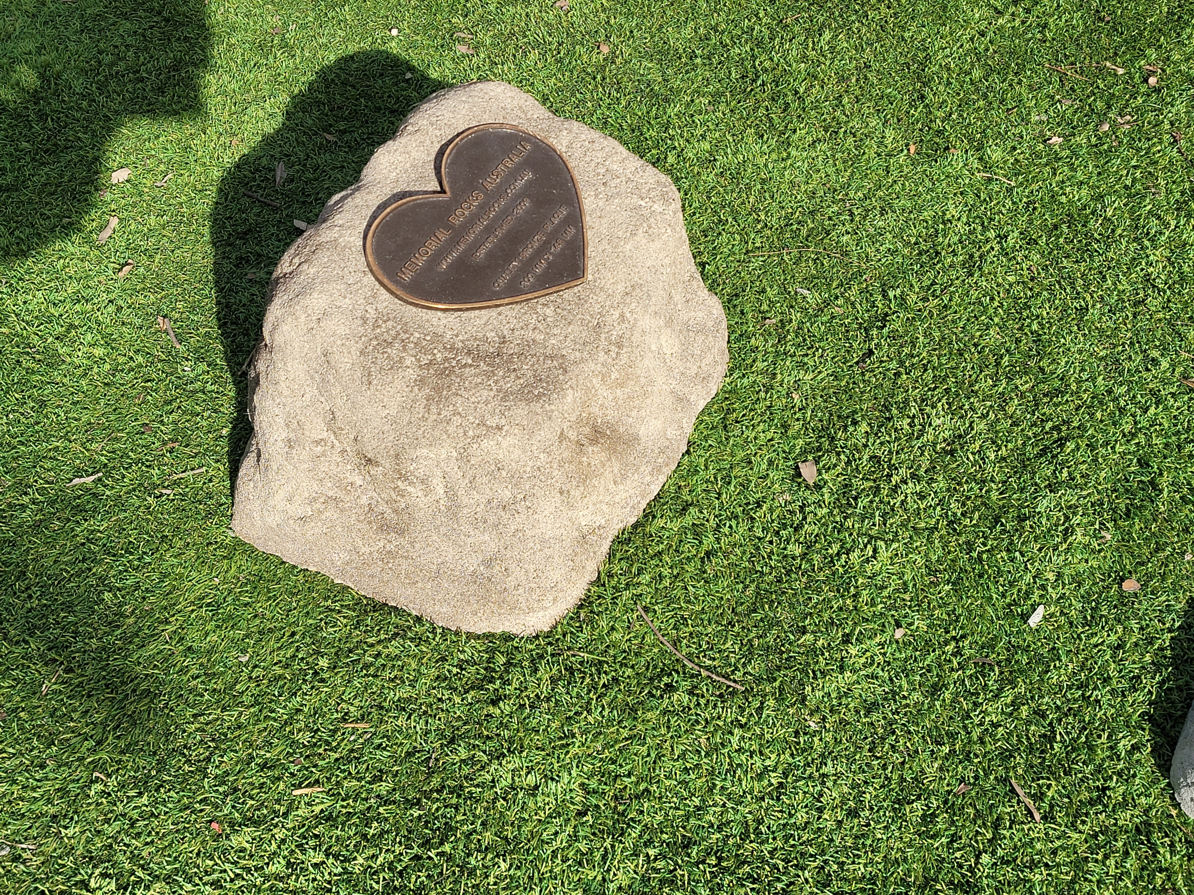 Memorial Rock Urn 1902  Large Natural Riversand