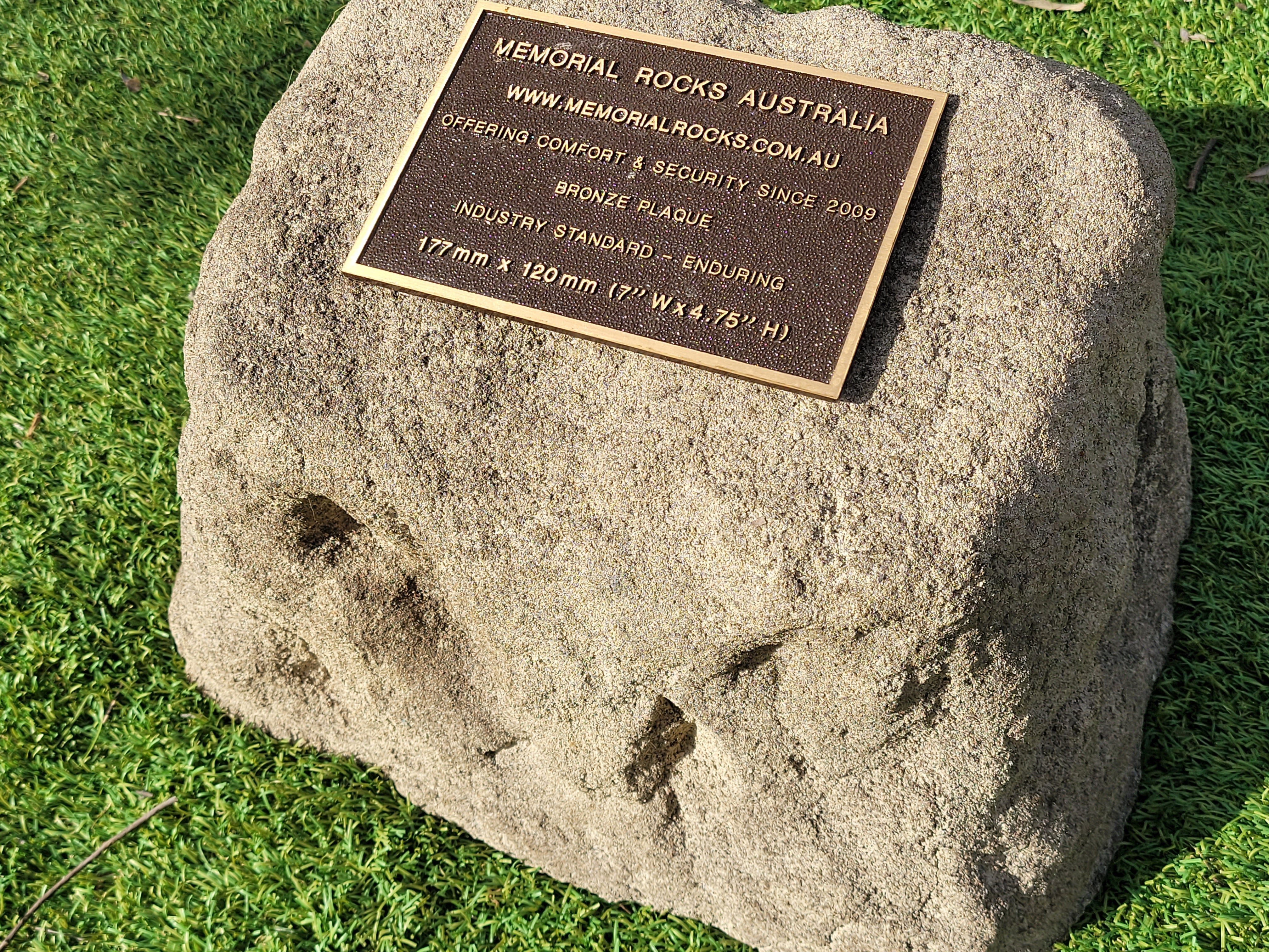 Memorial Rock Urn 1902  Large Natural Riversand