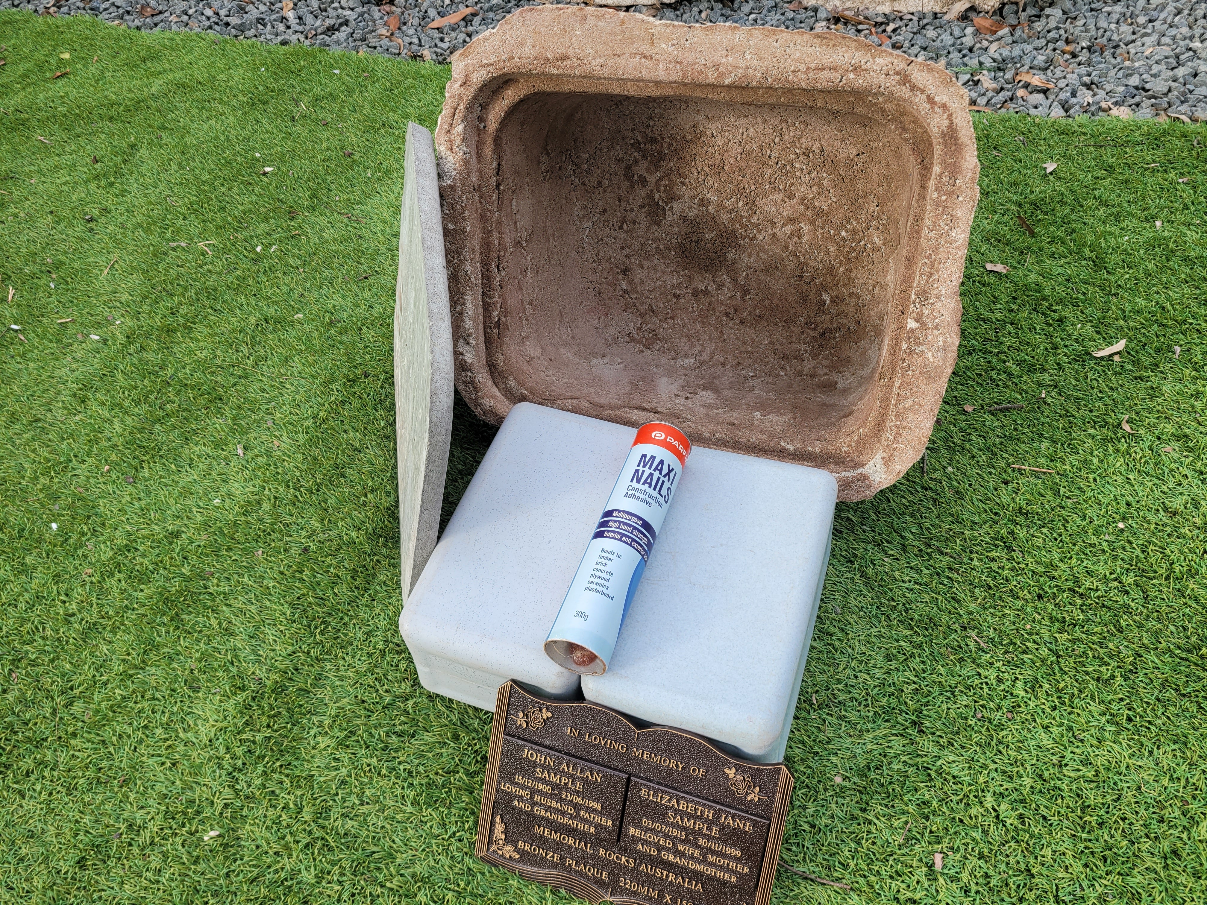 Memorial Rock Urn 1905 Large Double Natural Riversand