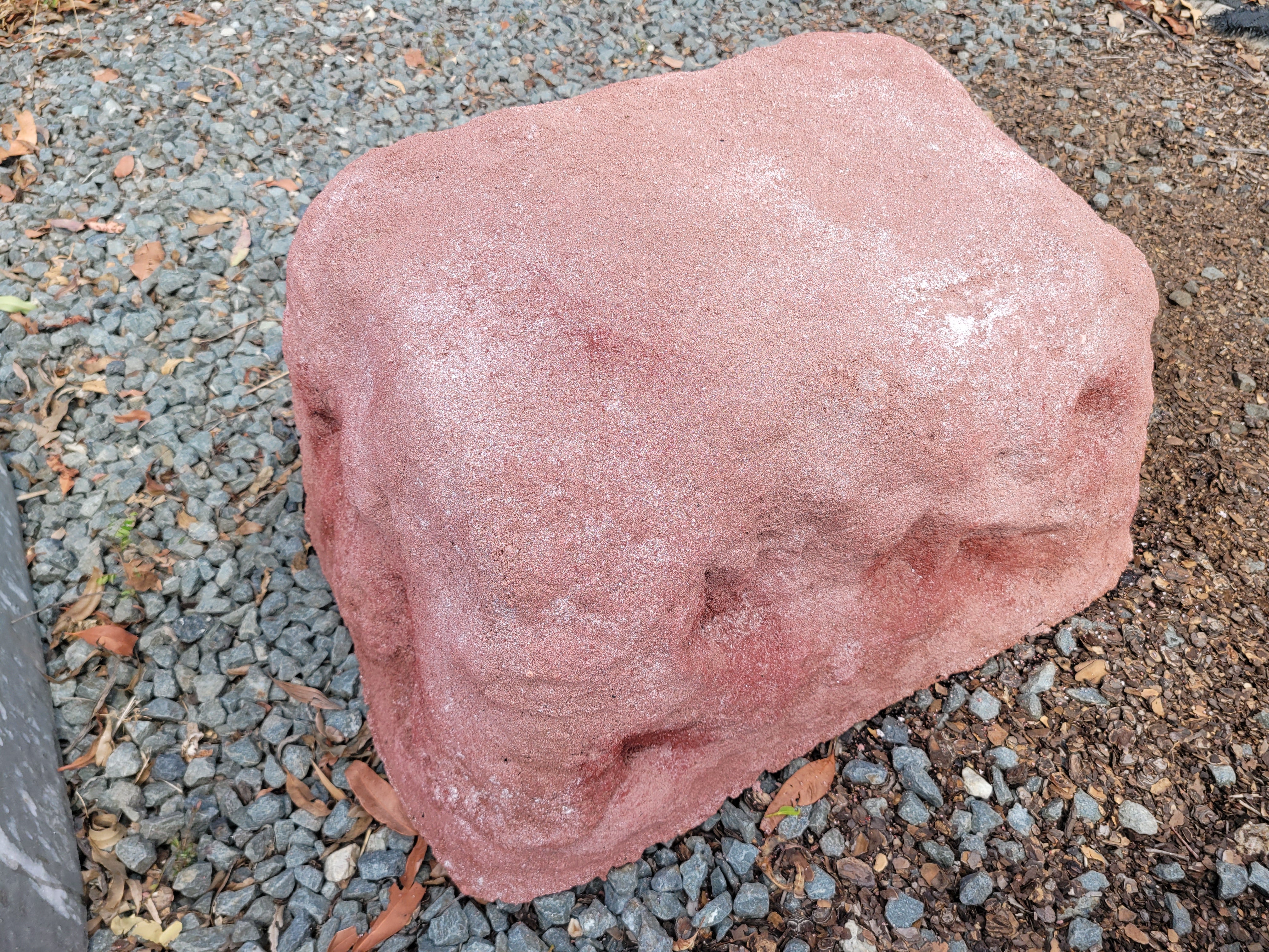 Memorial Rock Urn 1920 Extra-Large  Pink / Red