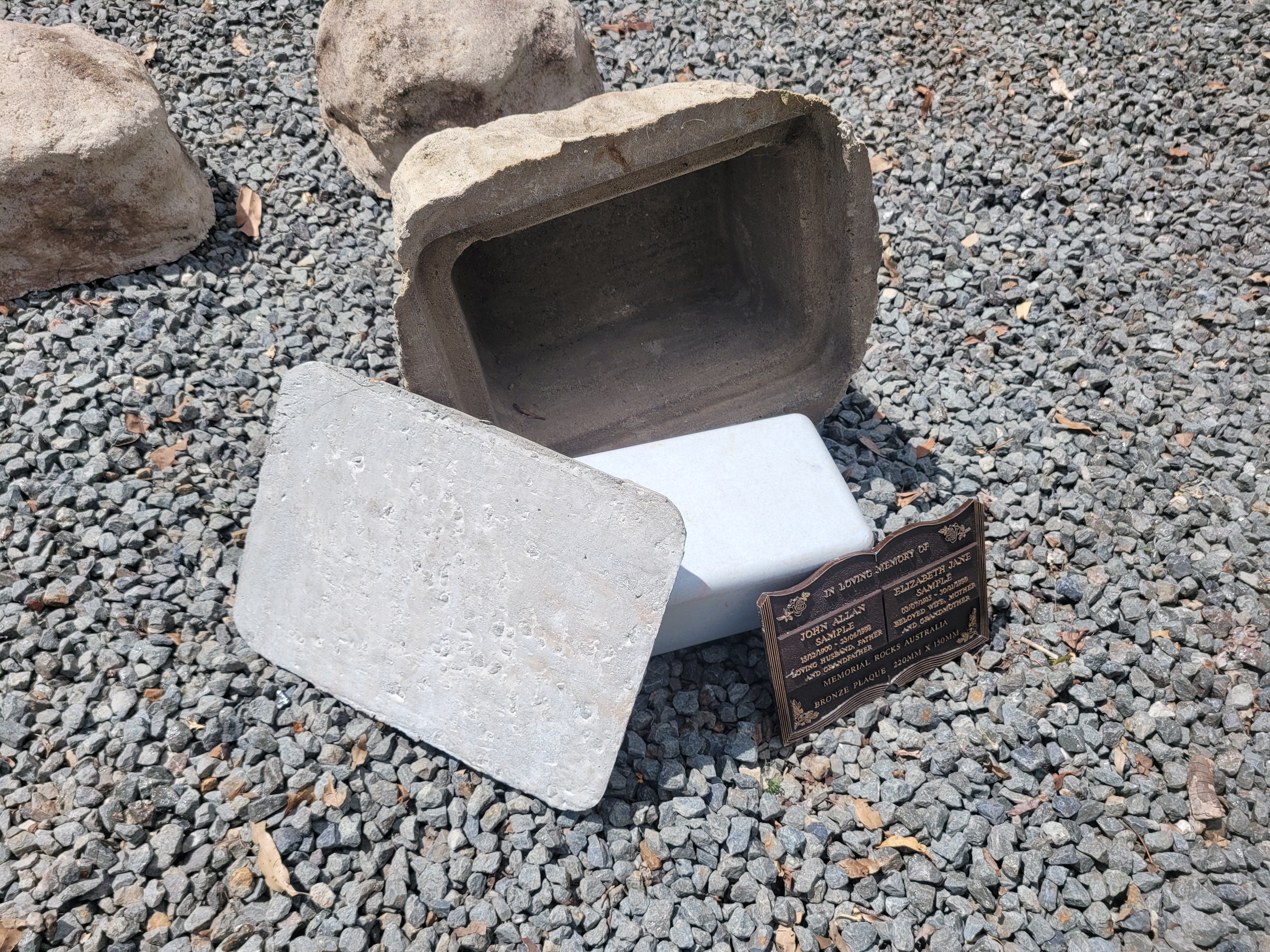 Large Memorial Rock Urn with Vase. 2054 Novelty