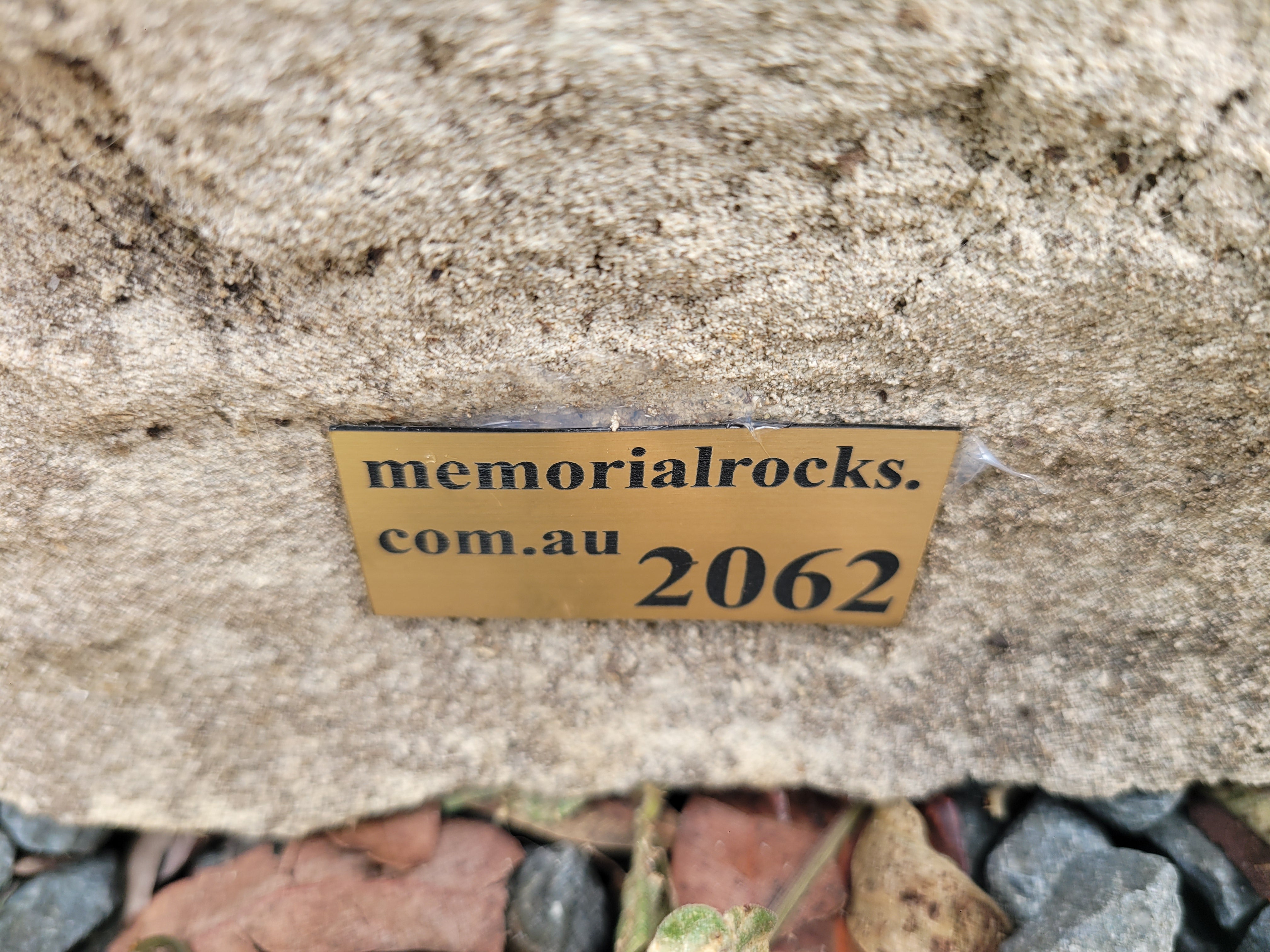 Memorial Rock Urn 2062 Large Double Natural Riversand