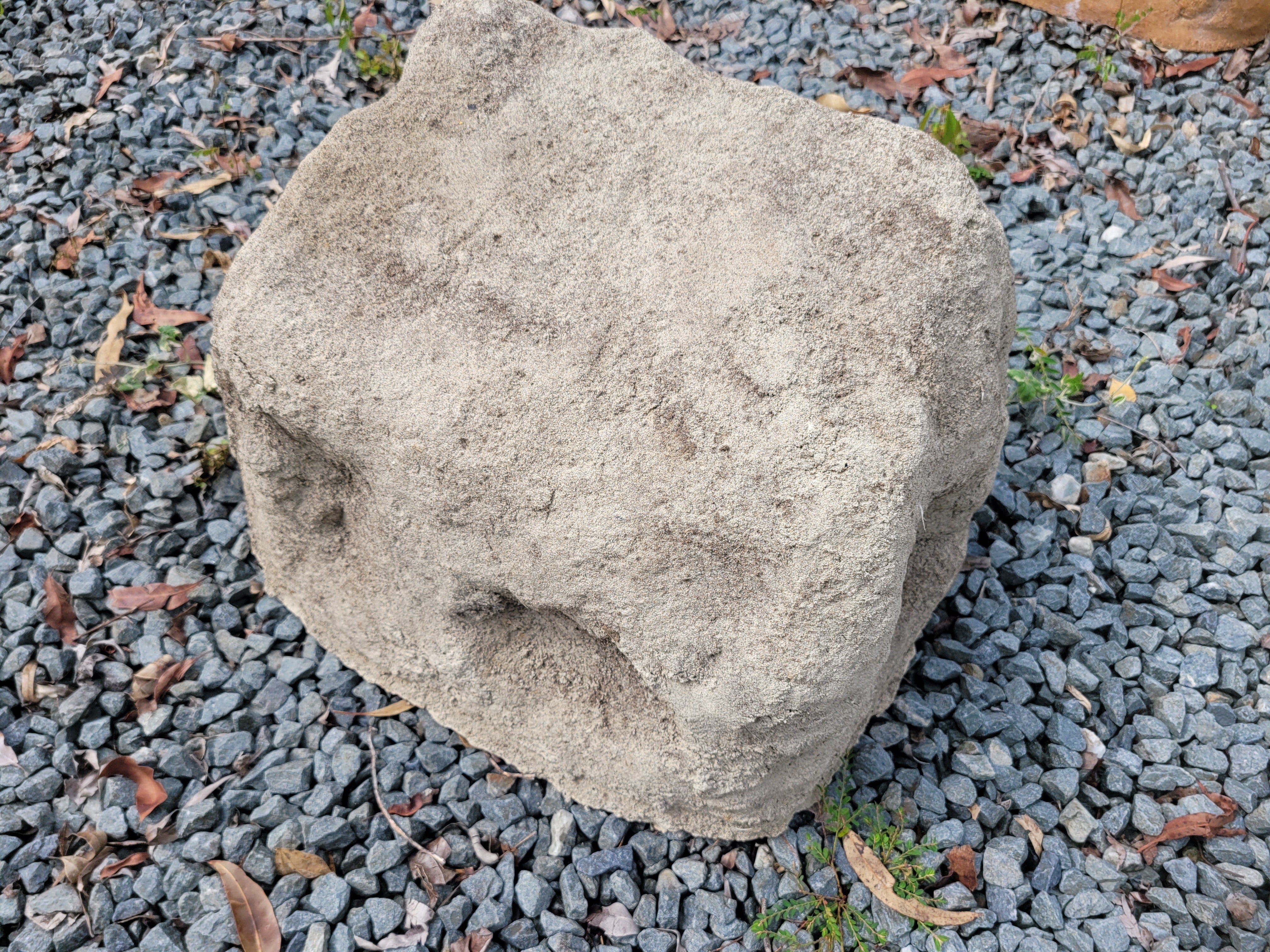 Memorial Rock Urn 2062 Large Double Natural Riversand