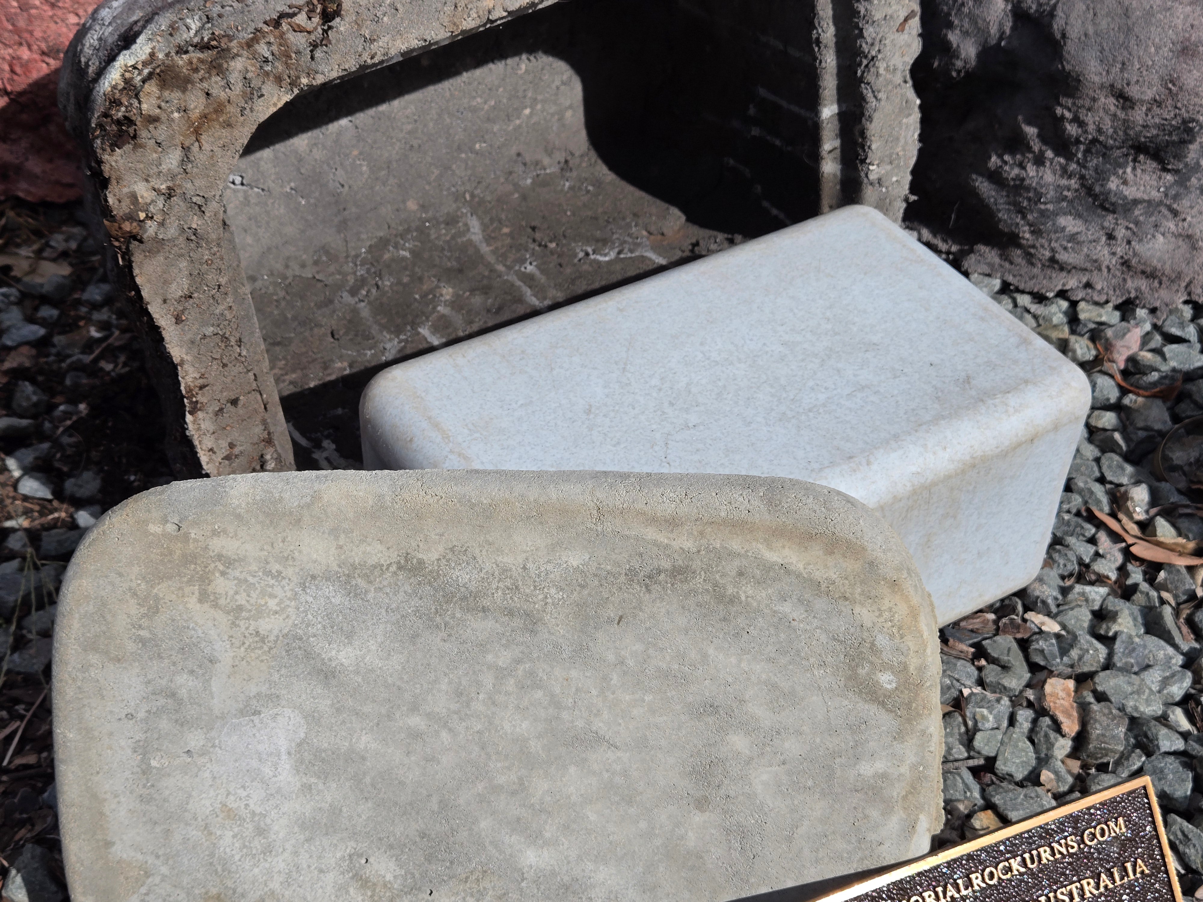 Memorial Rock Urn  2144 Regular Black