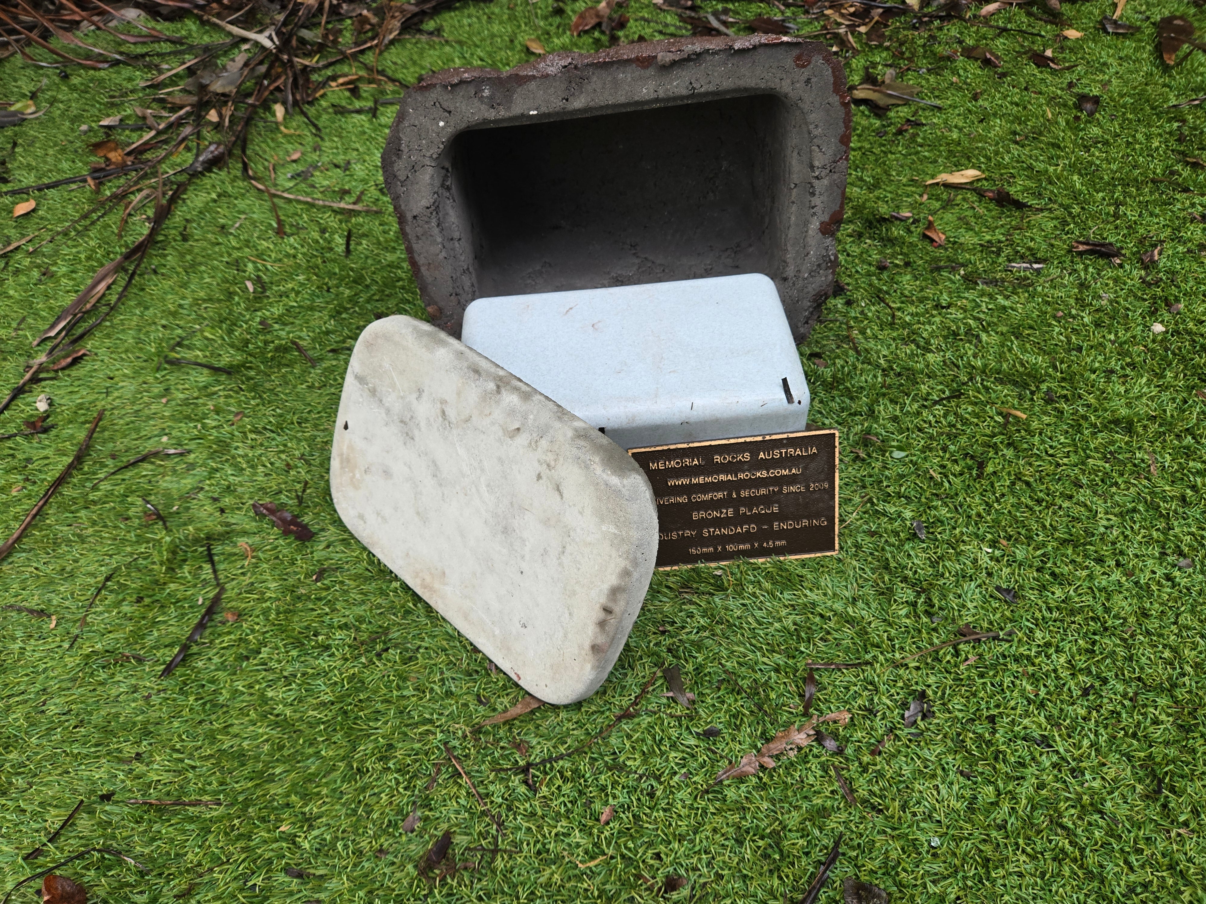 Memorial Rock Urn  2149 Regular Black