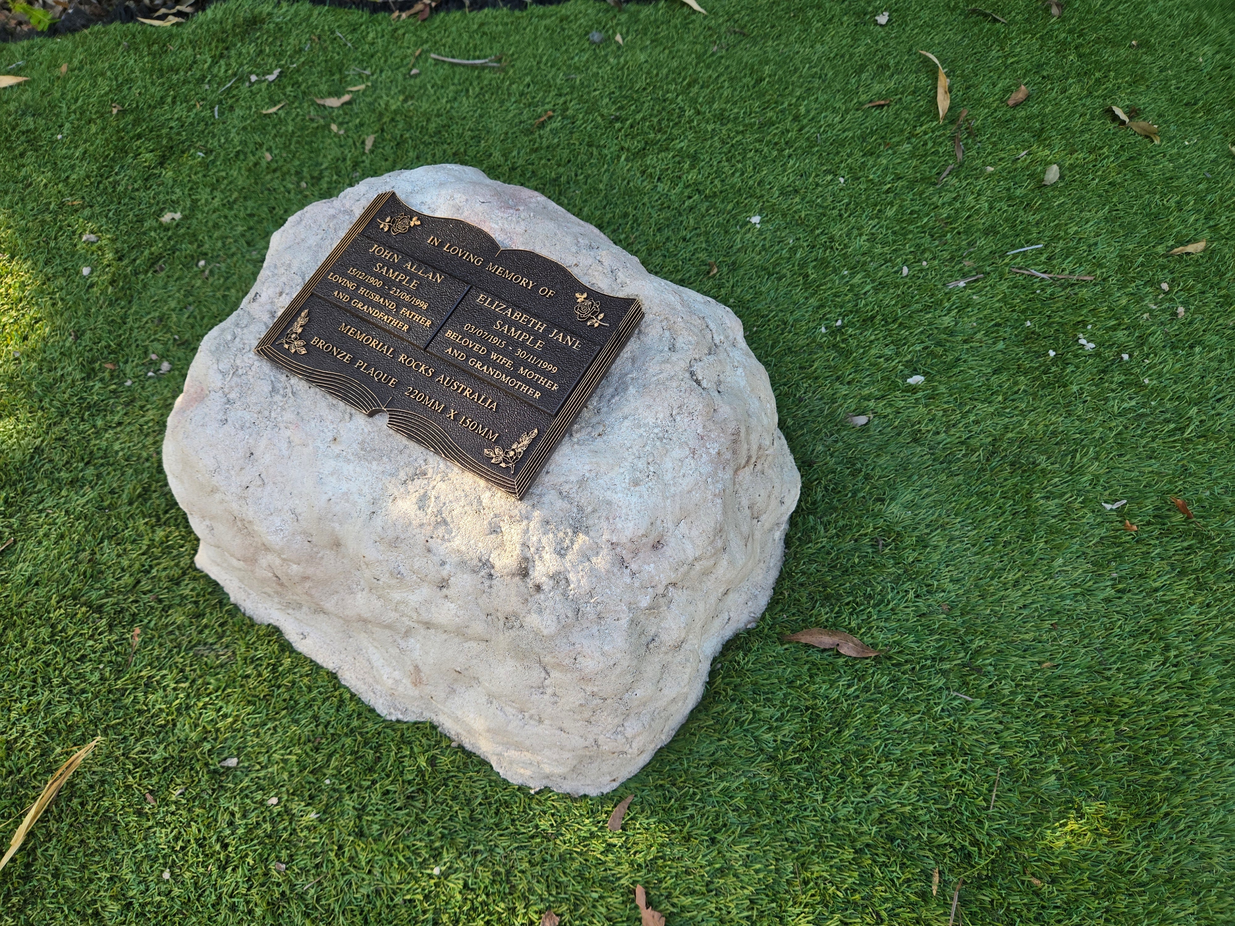 Memorial Rock Urn 2205 Large Double White