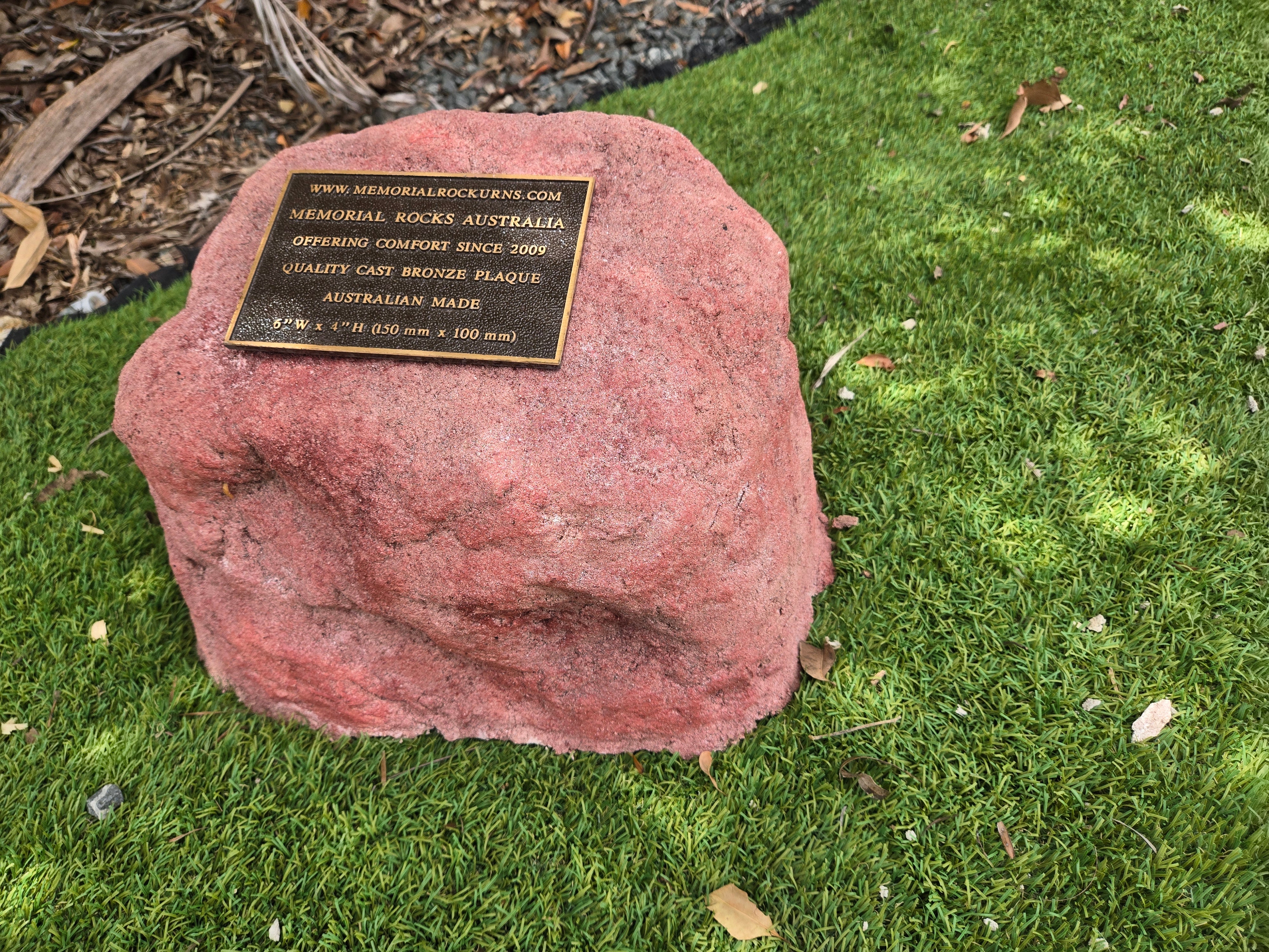 Memorial Rock Urn 2223 Medium Red