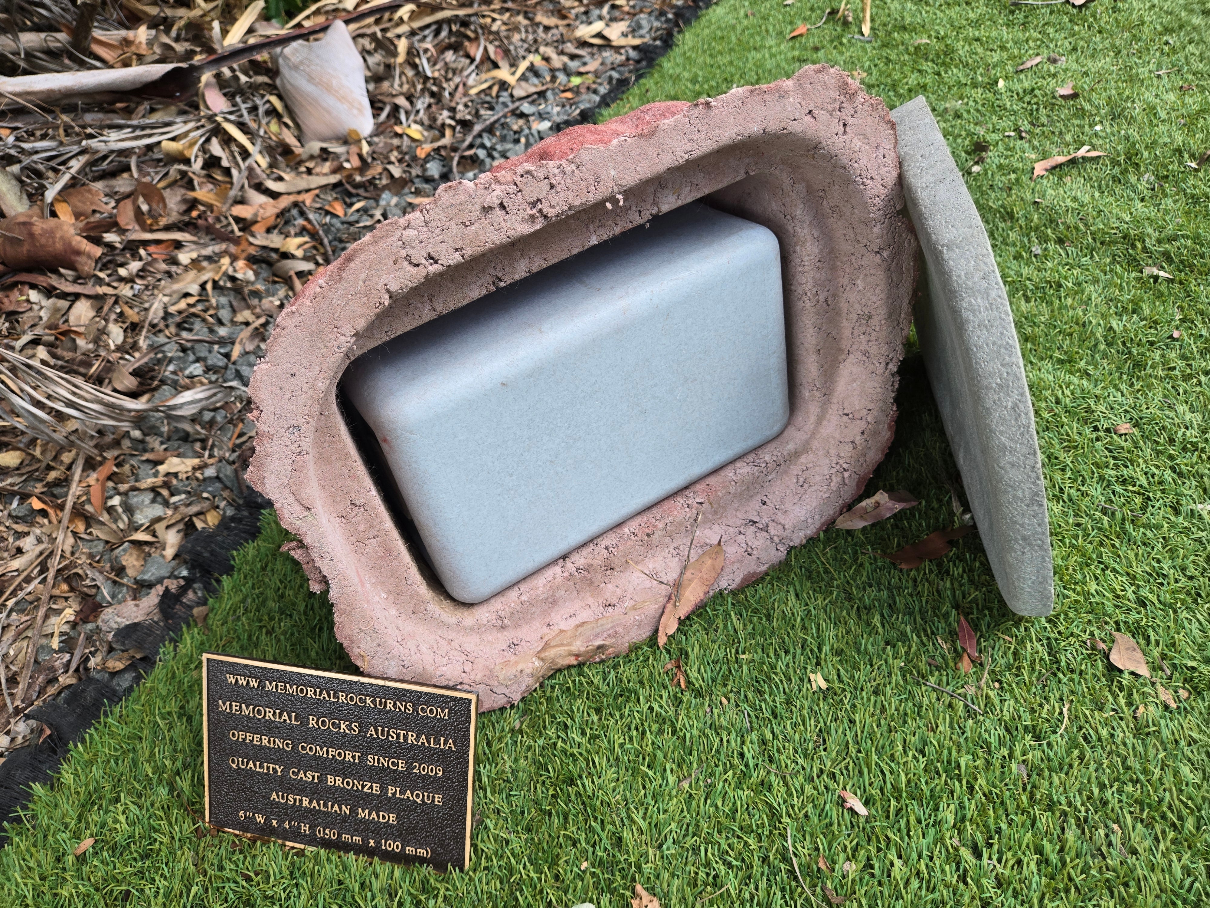 Memorial Rock Urn 2223 Medium Red