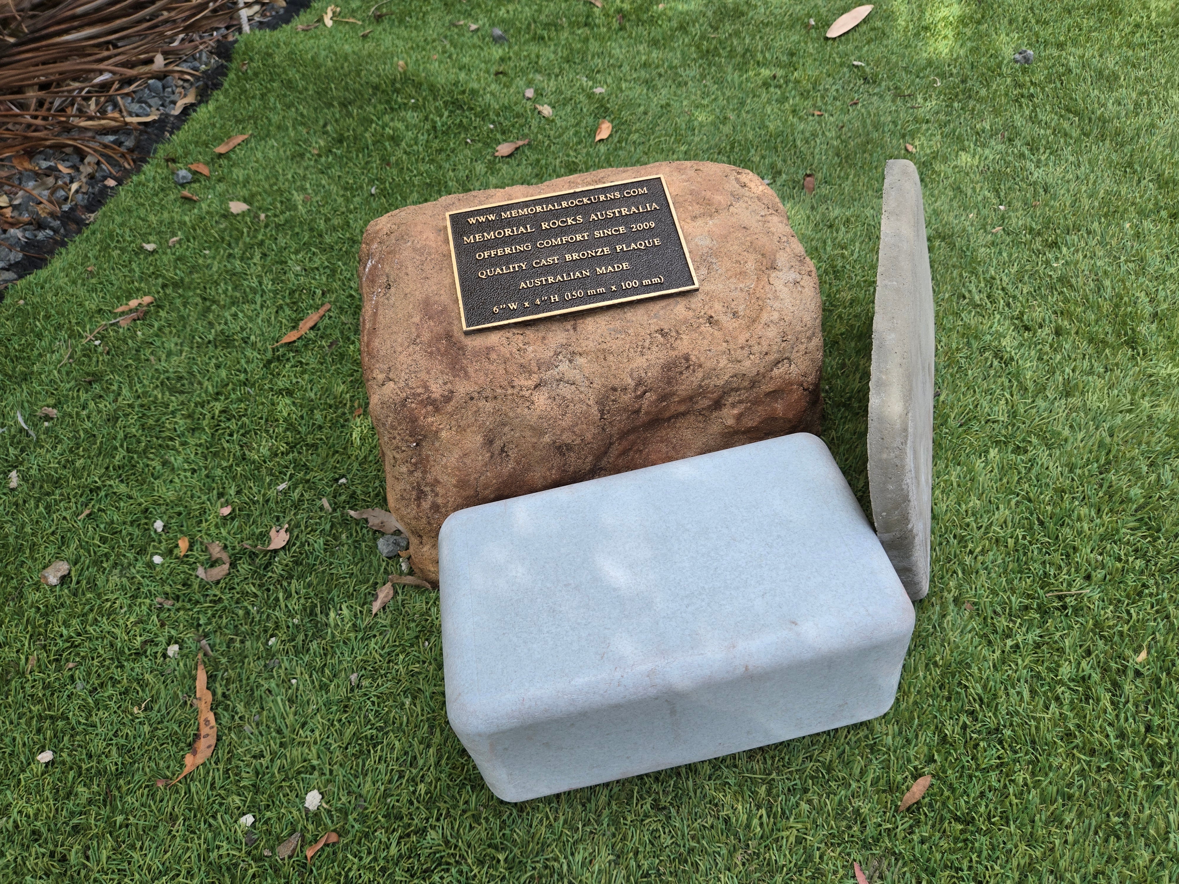 Memorial Rock Urn  2227 Regular Sandstone